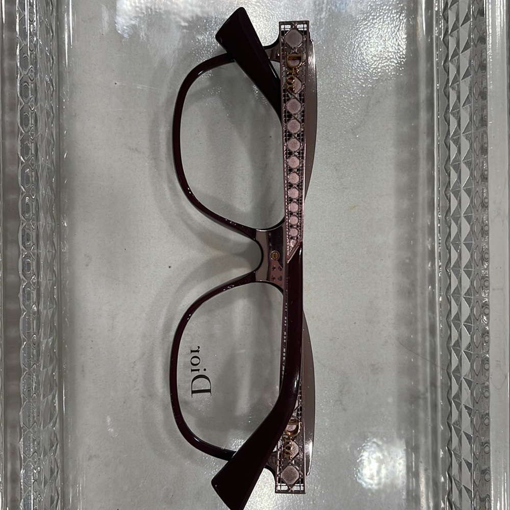 New with tags Diorama Optical Lenses Color Deep pink mauve metallic arms